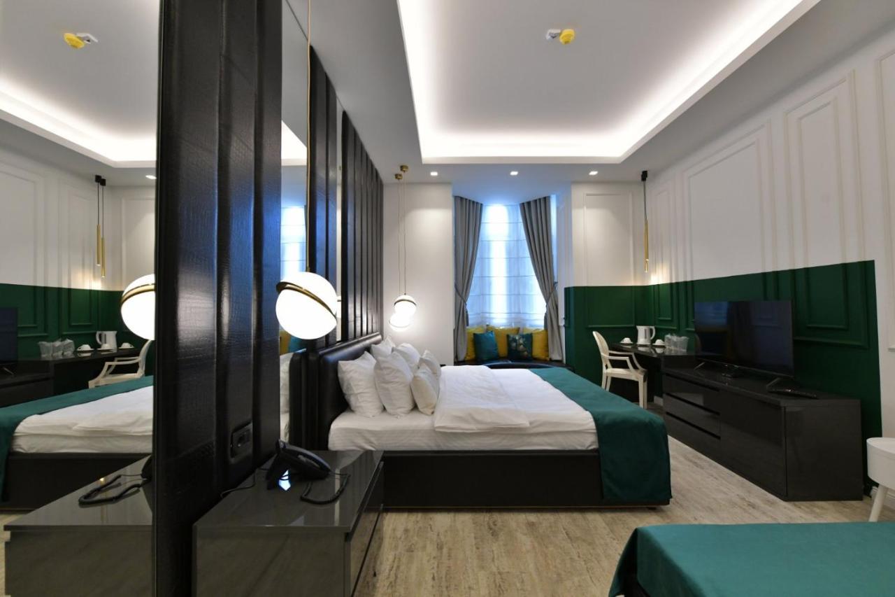 Royal Wellness And Spa Рума Екстериор снимка