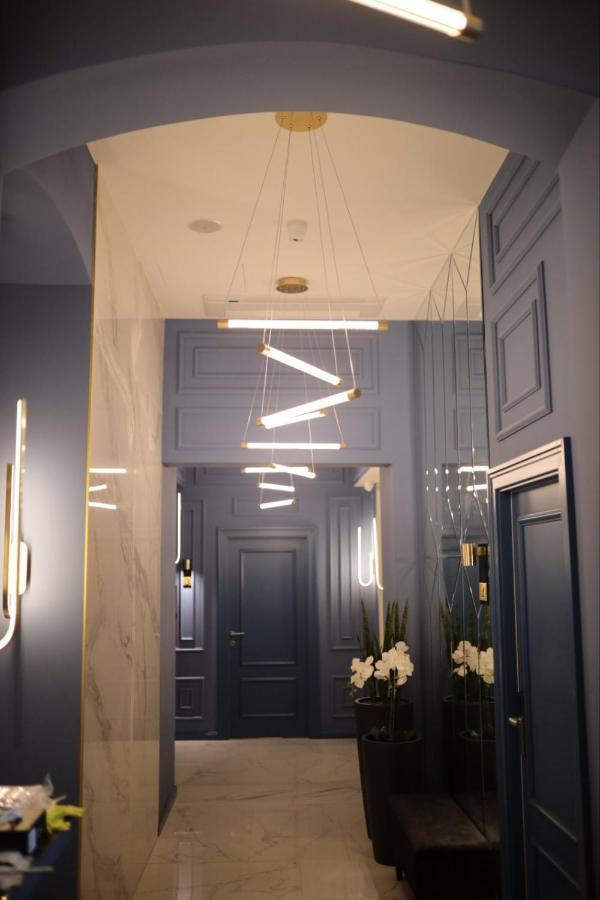 Royal Wellness And Spa Рума Екстериор снимка