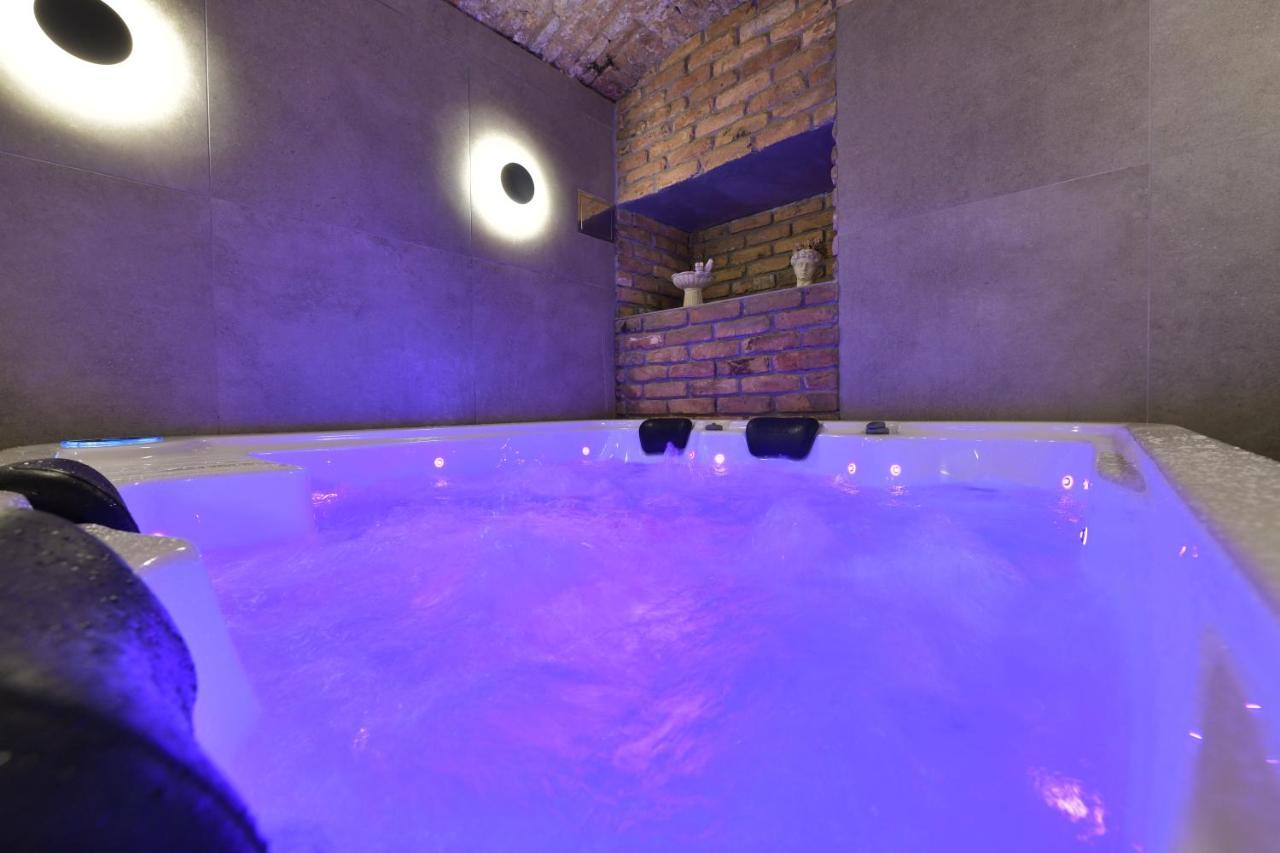 Royal Wellness And Spa Рума Екстериор снимка